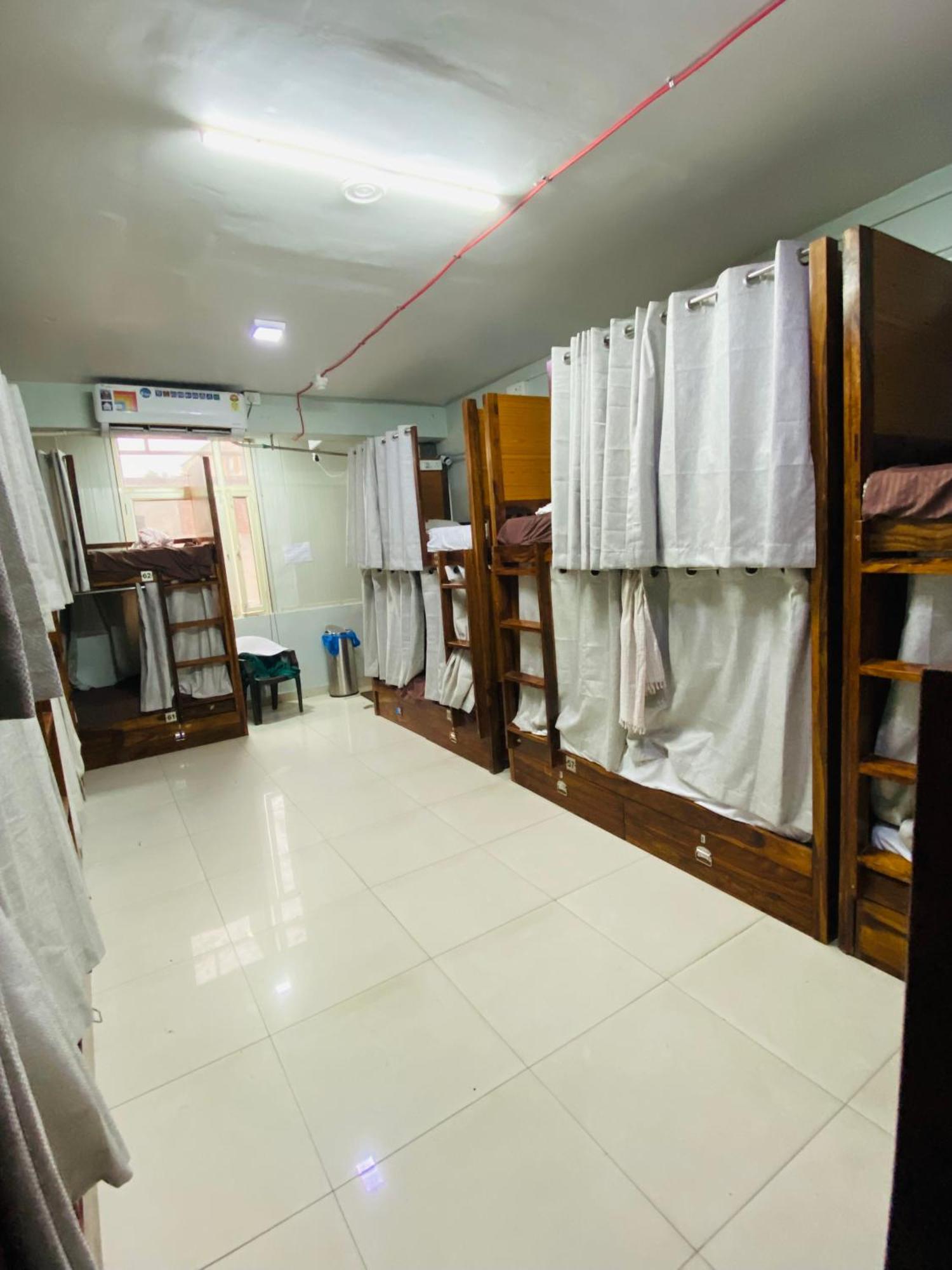 Homestay Ac Dormitory Νέο Δελχί Εξωτερικό φωτογραφία